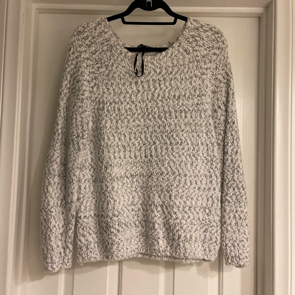 SALE ✨ Any 2 Items, 20% Off ✨ NWT || Buffalo David Bitton Knit Sweater
